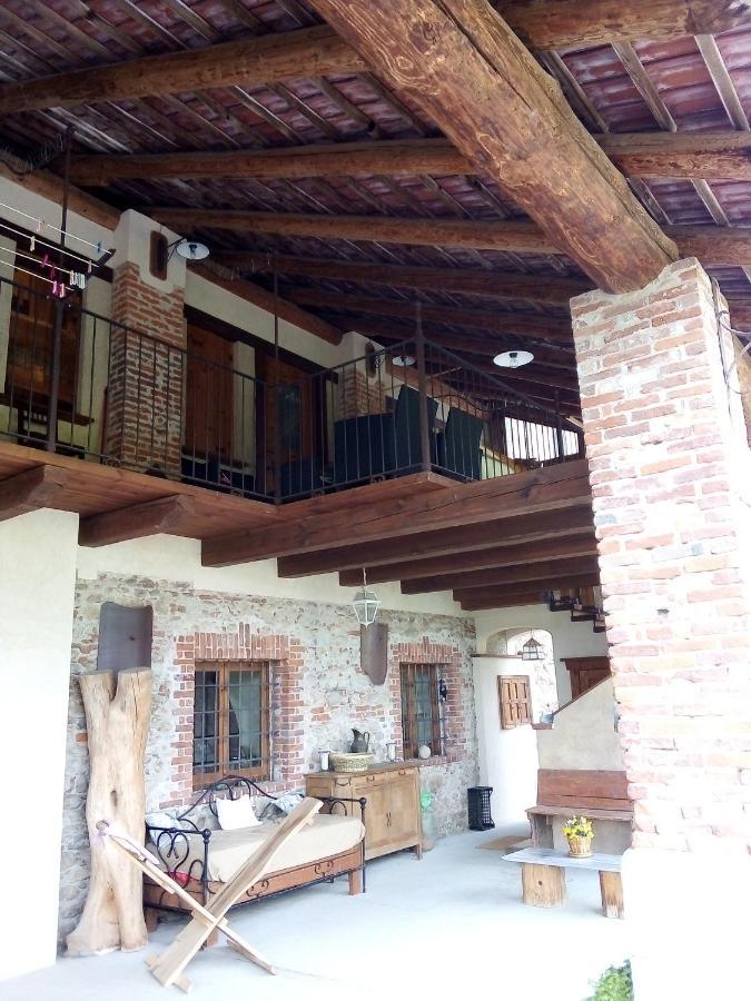B&B Cascina Dell'Eco Busca エクステリア 写真